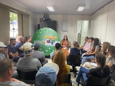 CAPS AD III PARTICIPA DE PALESTRA SOBRE SAÚDE MENTAL